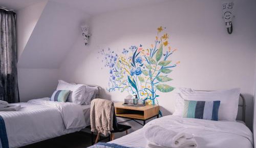 Economy Twin Room