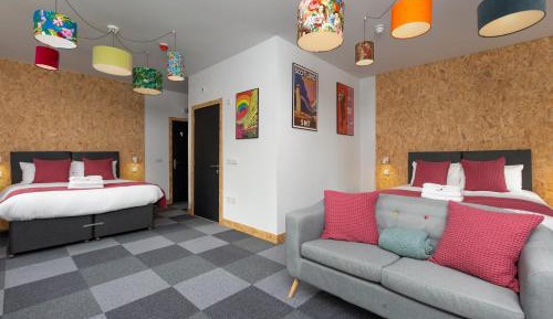 Comfort Quadruple Room with Ensuite (Room 3)