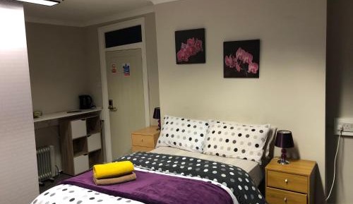 Double Room with Private Bathroom