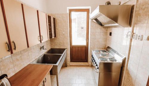 Single Room with Shared Bathroom