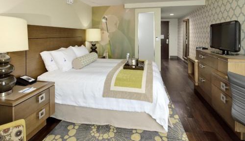 King Room with Sofa Bed and Pool View