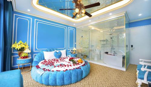 King Room with Lake View