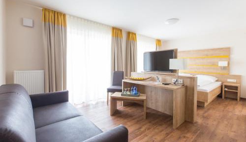Deluxe Single Room