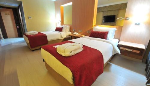 King Room - Non-Smoking