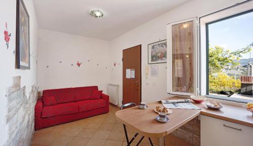 Superior One-Bedroom Apartment with Balcony