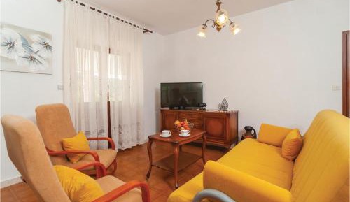 Five-Bedroom Holiday Home