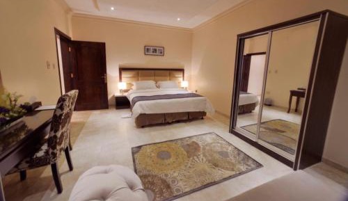 Deluxe Two-Bedroom Apartment