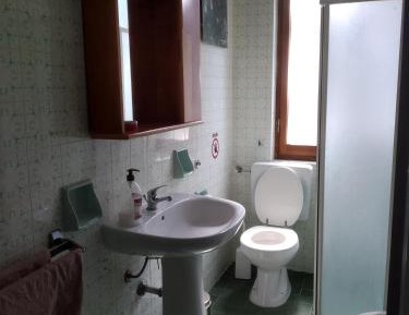 Double or Twin Room with Shared Bathroom