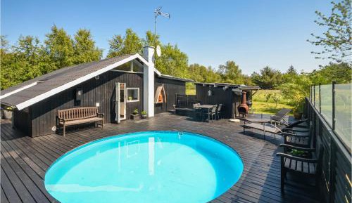 Two-Bedroom Holiday Home