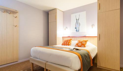 One-Bedroom Apartment with Open Moutain View (4 People)