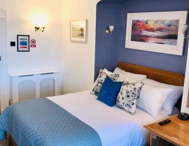 Deluxe Double Room with Balcony and Sea View