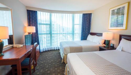 Deluxe Suite with Two Double Beds