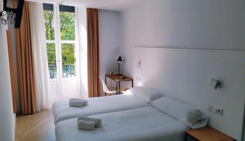 Economy Double or Twin Room