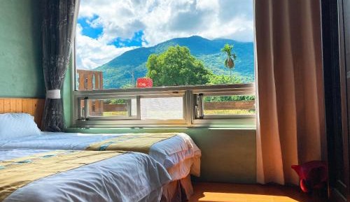 Quadruple Room with Mountain View