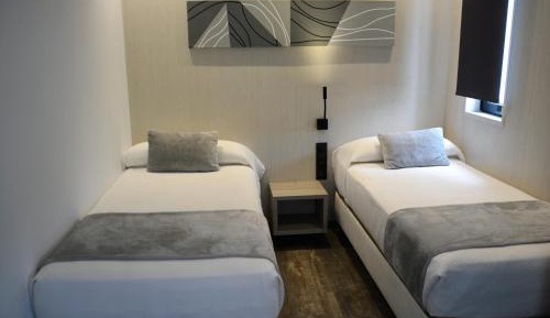 Twin Room with Private Bathroom