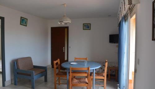 Two-Bedroom Apartment with Balcony and Terrace