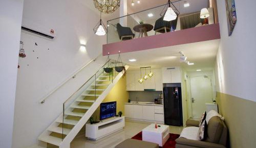 Deluxe Queen Suite