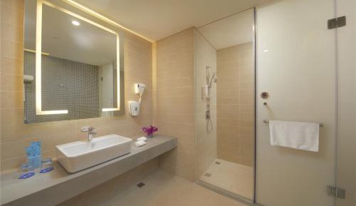 Standard King Room - High Floor
