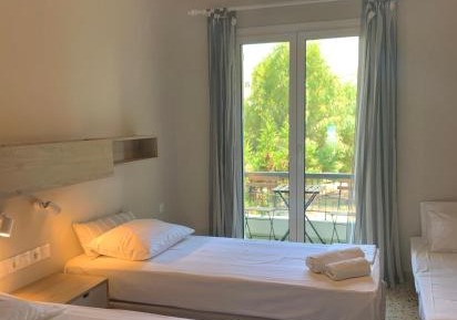 Triple Room with Garden View