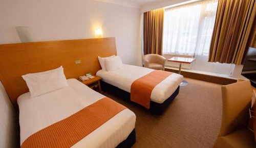 Standard Room with Two Single Beds