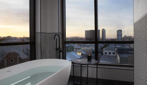 Hotel X Suite