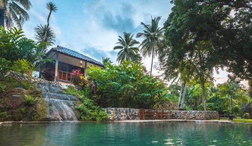 Family Room with Private Bathroom
