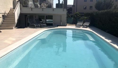 Double Room with Pool View