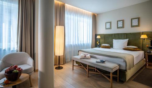 Deluxe Apartment "Sophia"