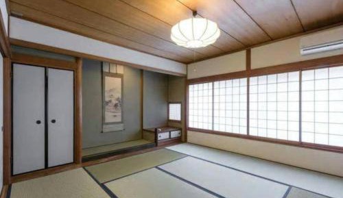 Japanese-Style Quadruple Room