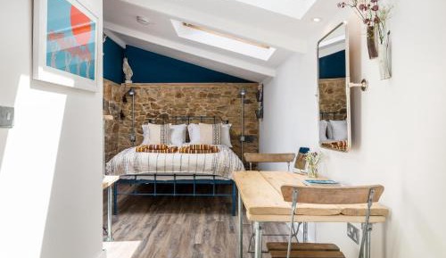 Deluxe Room with Garden View