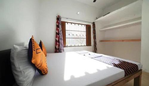 Mixed Dormitory Room