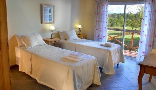 Double or Twin Room with Mountain View