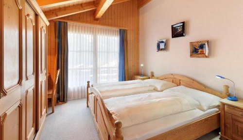 Three-Bedroom Apartment (581/582)