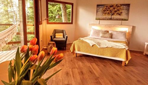 One-Bedroom Cottage