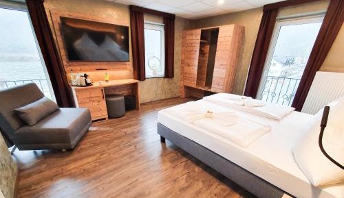 Comfort Double Room with River View
