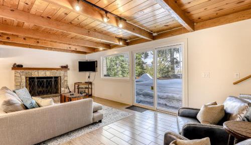 Four bedroom holiday home 