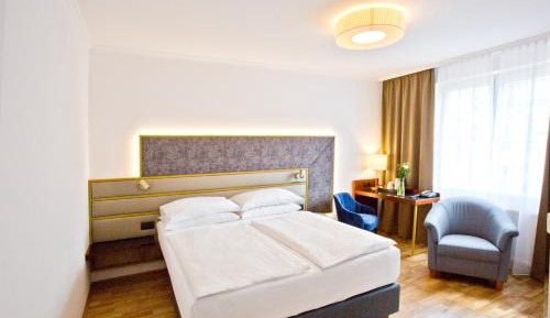 Classic Double Room