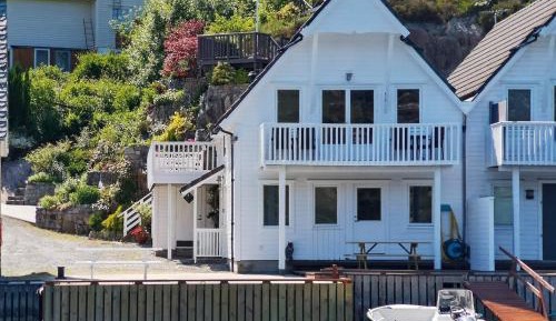 Four-Bedroom Vacation Home