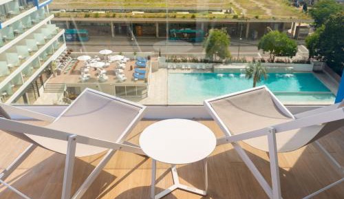 Suite with Pool View (2 Adults)