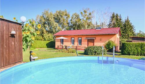 One-Bedroom Holiday Home