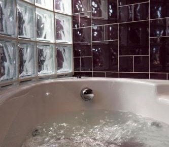 Double Room with Spa Bath