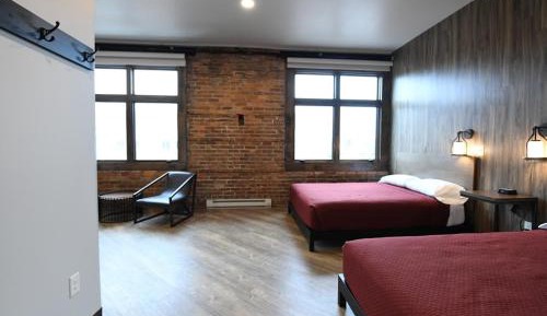 Room 3 @ 30 West Main Street