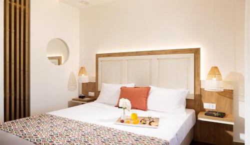Superior Double or Twin Room with City View