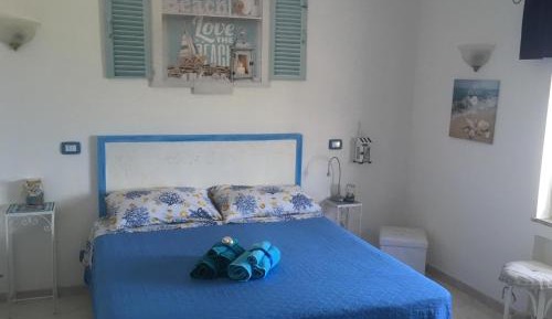 Double or Twin Room with Sea View