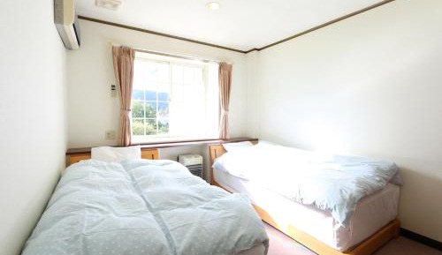 Twin Room with Shared Bathroom