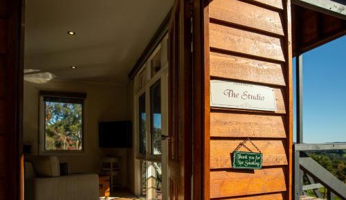 Studio with Mountain View