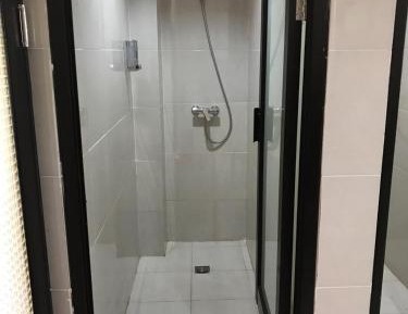 Twin Room with Shared Bathroom