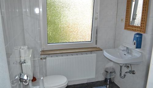 Triple Room with Private Bathroom