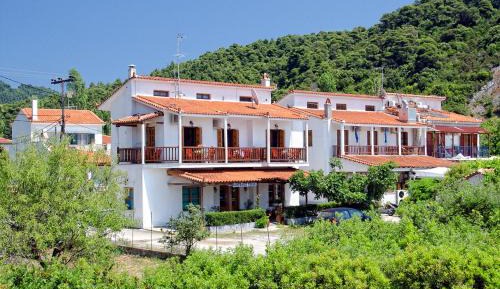 Studio - Split Level