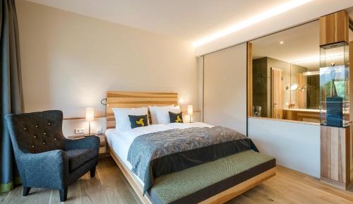 Superior Double Room with Balcony